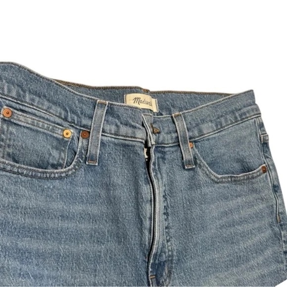 Curvy Super High Waisted Ripped Hem Slim Jeans size 4 R - Picture 3 of 10